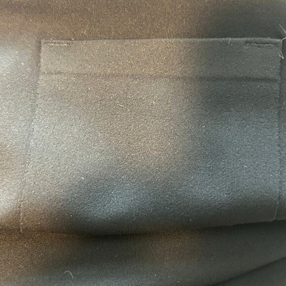 Athleta Transcend black high rise short size S 5 " inseam - Picture 4 of 4